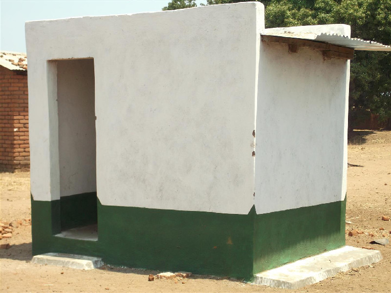 A toilet facility was also builtalongside the Masjid to provide ease of ablution before prayers